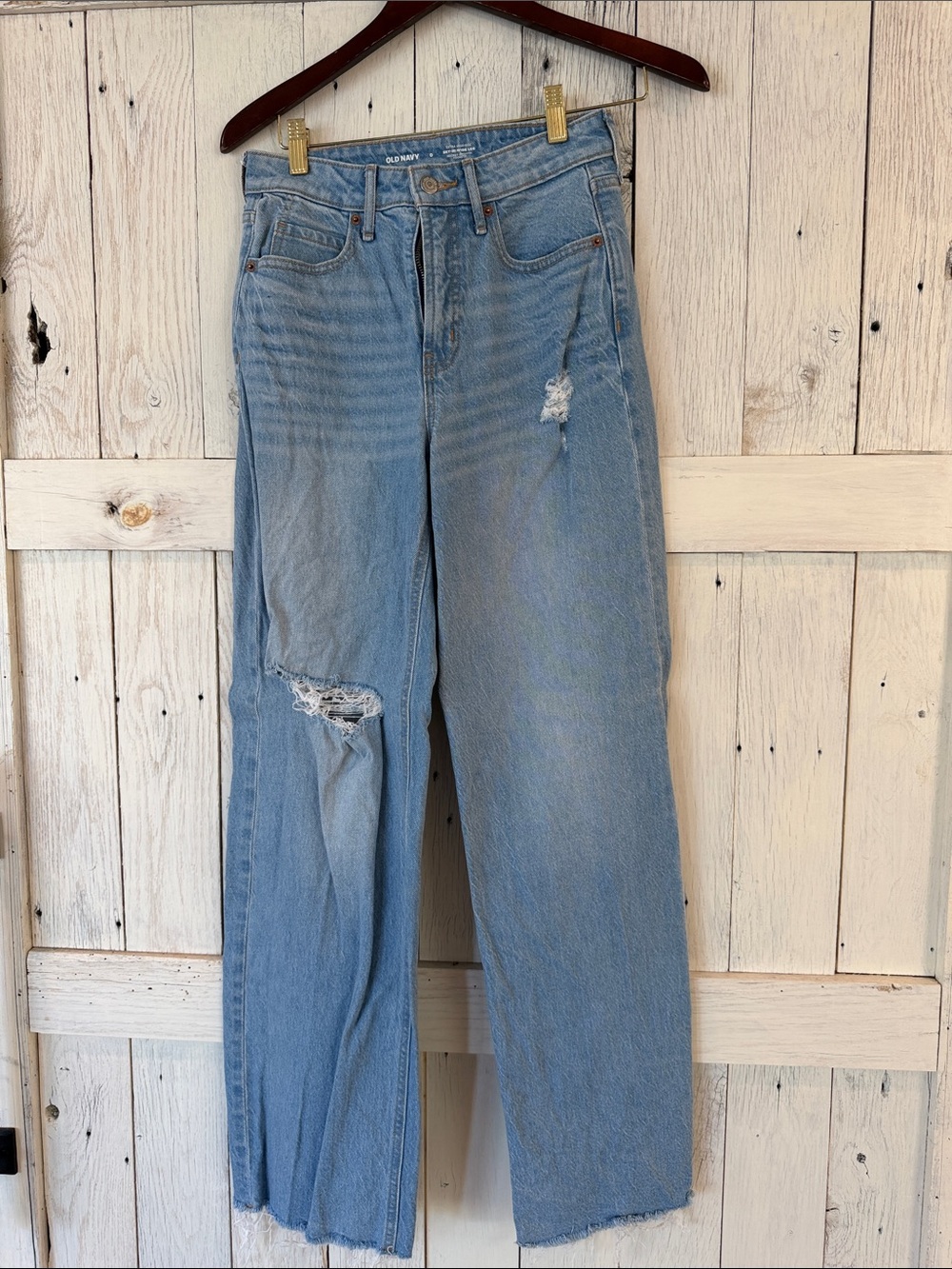 Old Navy Light Blue Distressed Straight-Leg Jeans